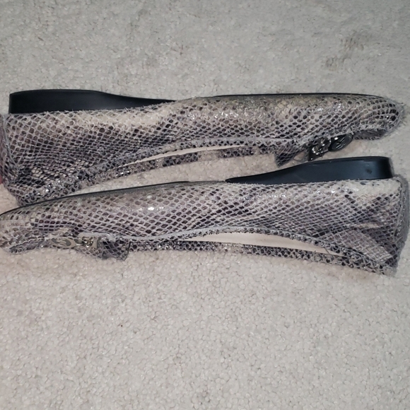 MICHAEL Michael Kors Snakeskin Hamilton Loafer 9M - Picture 3 of 4